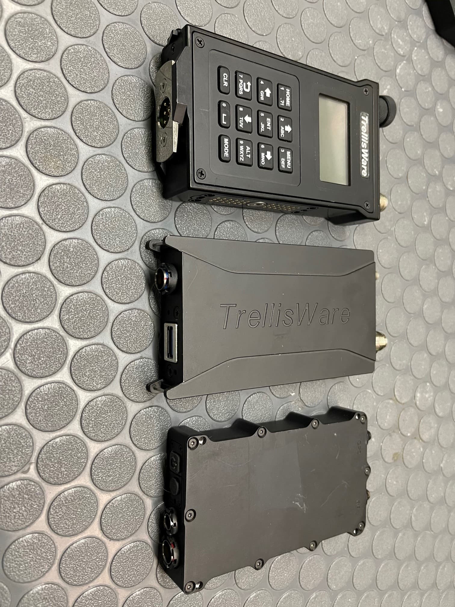 TSM MANET radio products - FCC ID 2A6X2-950 - TrellisWare Technologies (3)