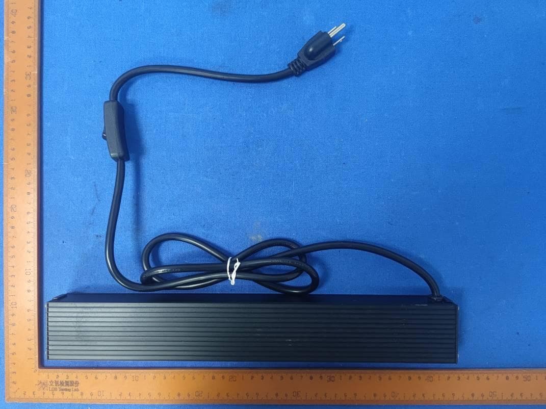 LED Black Light - FCC ID 2A6YR-ATC40CTBL - Brighttech Lighting Inc. (2)