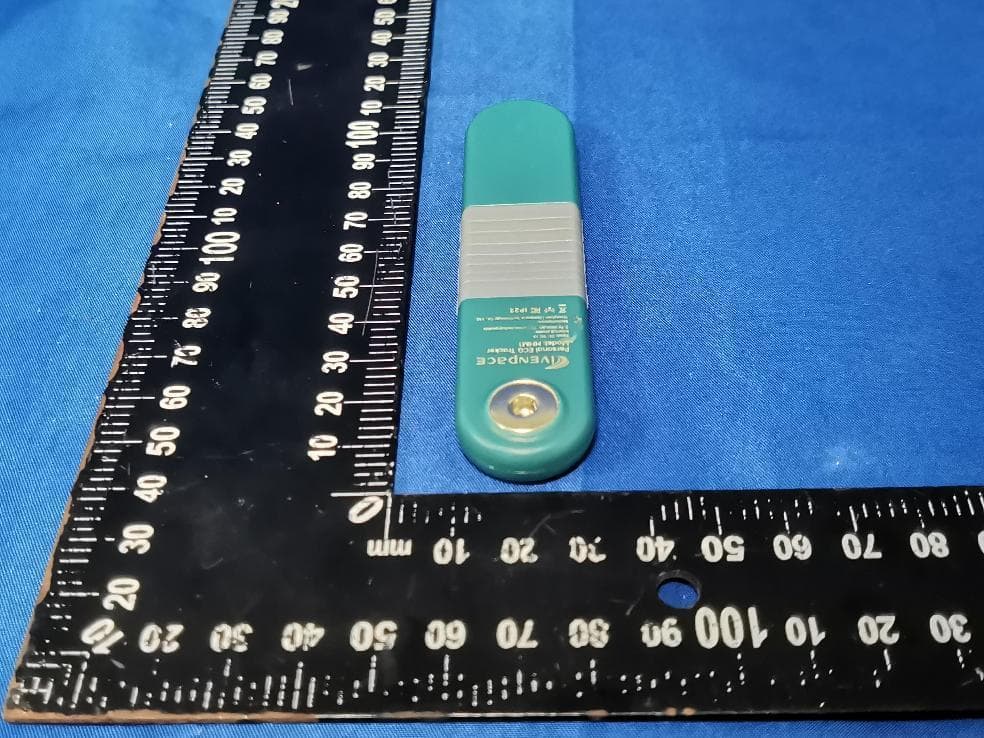 Personal ECG Tracker - FCC ID 2A728-0001 - Shenzhen Livenpace Technology Co., Ltd. (4)