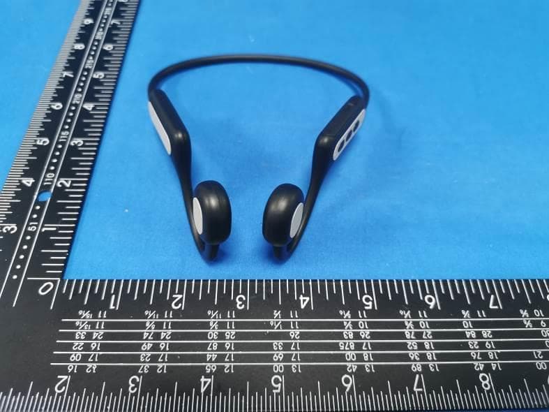 bone conduction headphones - FCC ID 2A72B-BCLITE - Z.T.S INTERNATIONAL INDUSTRIAL CO., LIMITED (5)