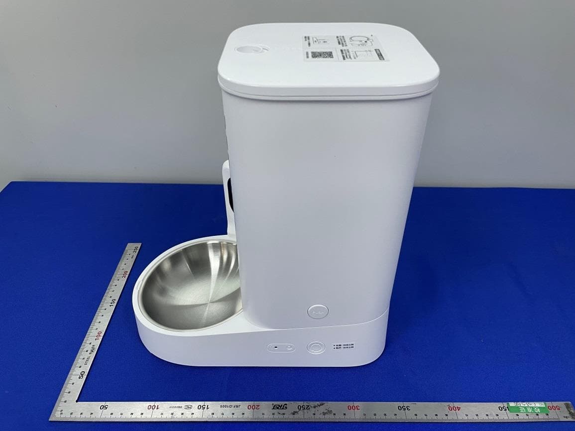 PETKIT YUMSHARE SOLO WITH CAMERASMART PET FEEDER - FCC ID 2A72N-P571 - PETKIT Network Technology (Shanghai) Co., Ltd. (4)