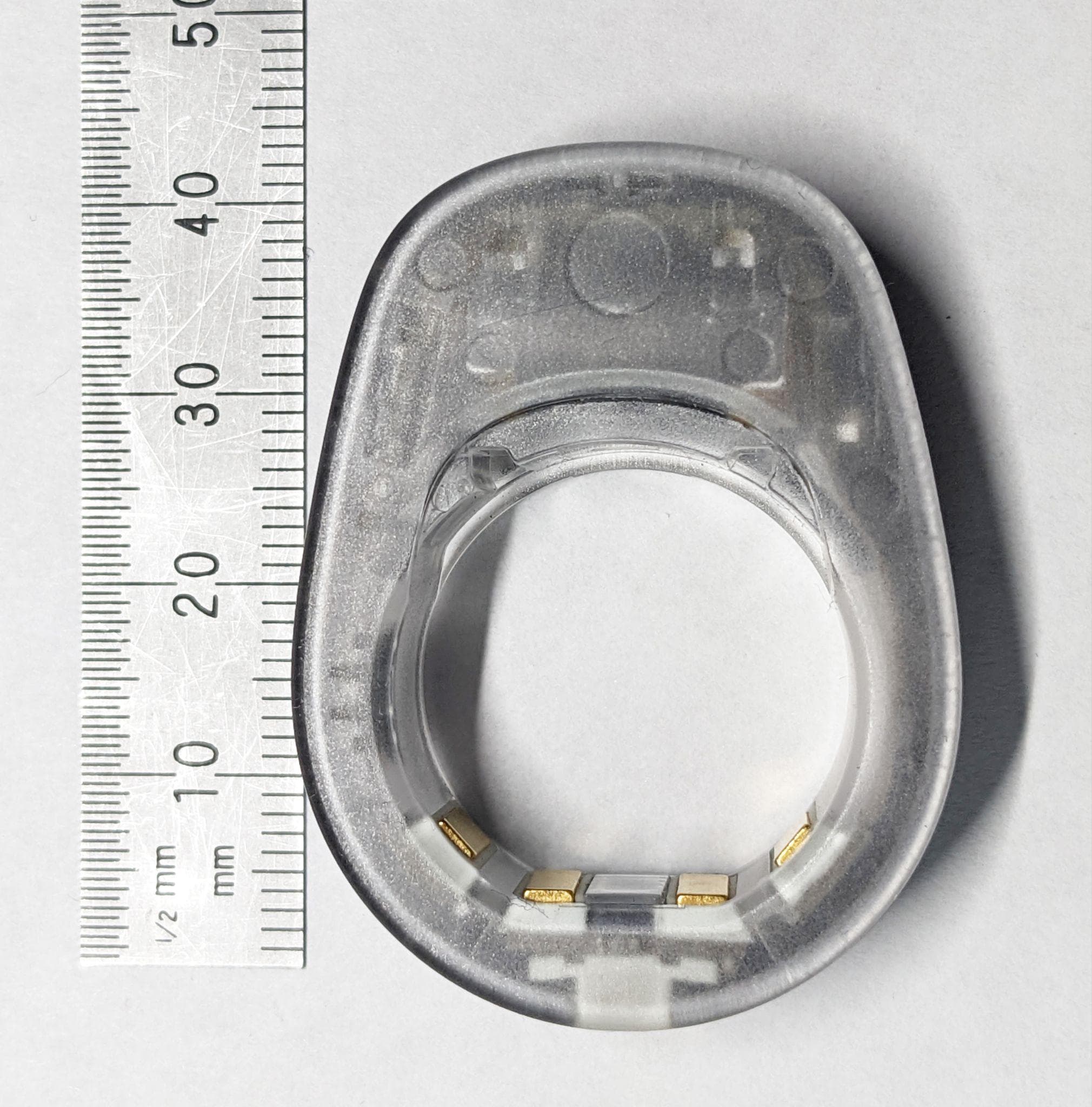 Researcher Ring - FCC ID 2A754-AT01 - Senstream, Inc.