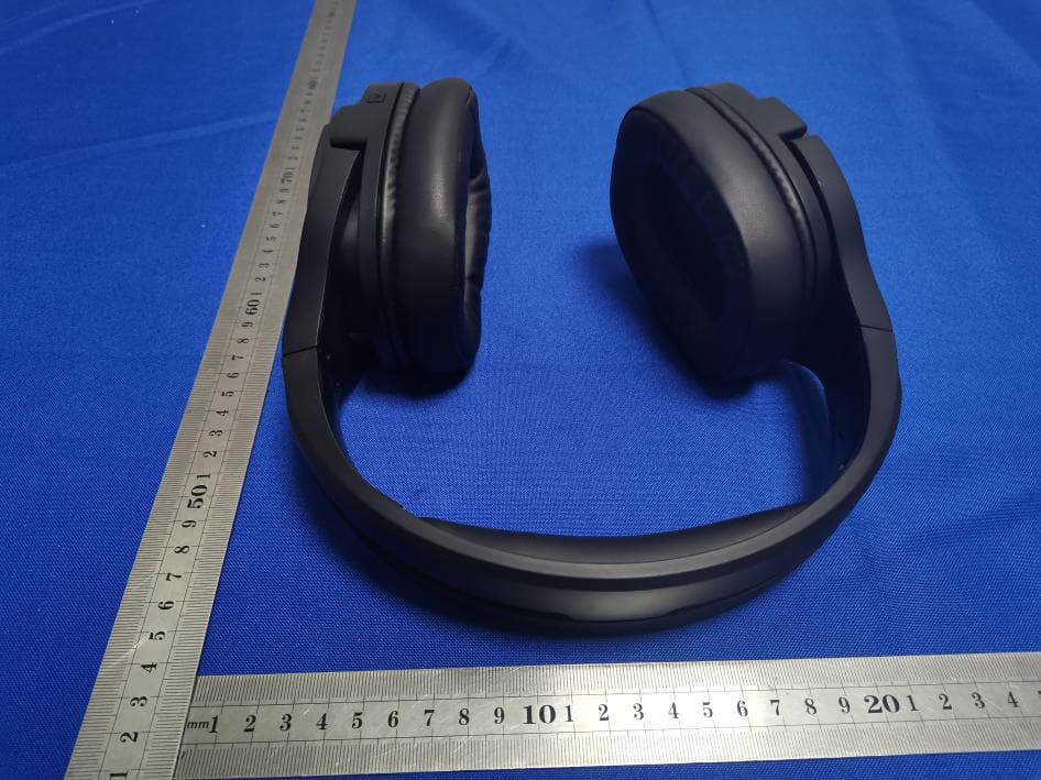 G926 headset - FCC ID 2A75QG926 - Guangzhou Weijunda Network Technology Co., Ltd. (3)