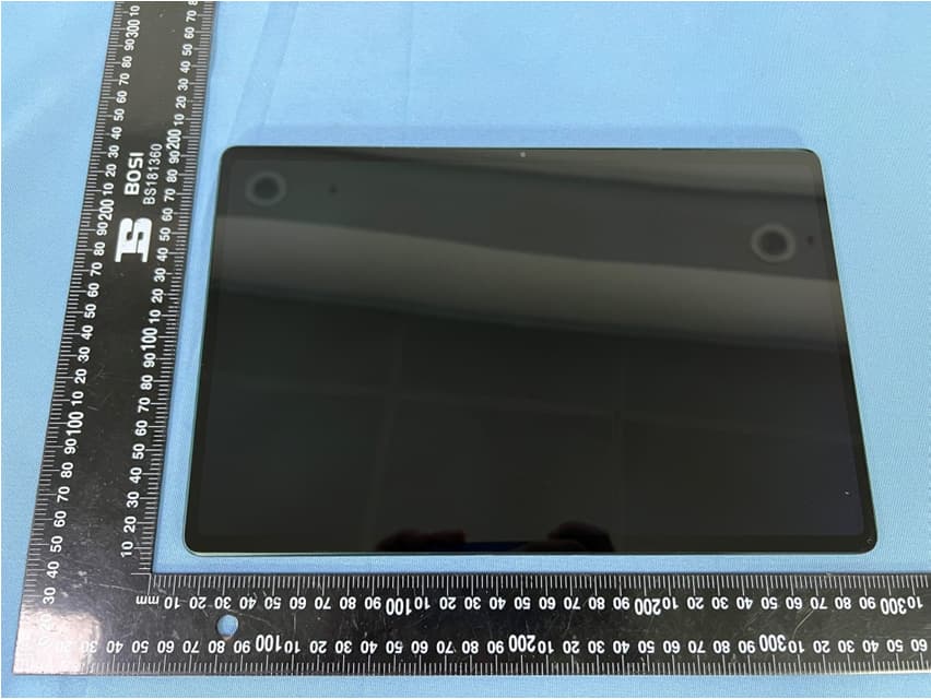 Portable Computer with WiFi, Bluetooth and WPT - FCC ID 2A76QTW220 - Shenzhen Ntmer Technology Co., Ltd. (3)