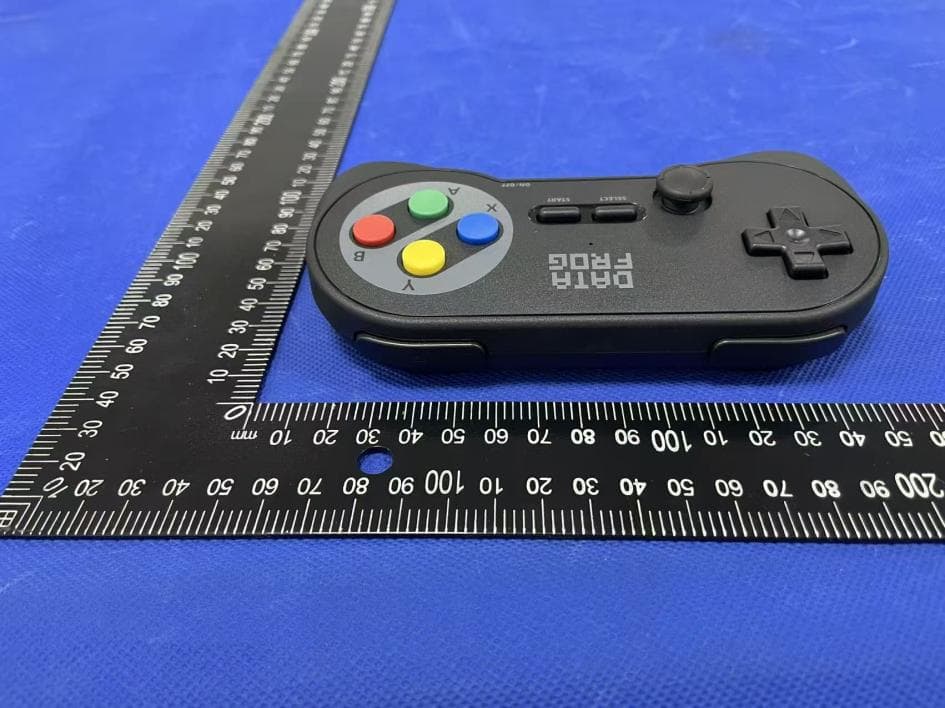 Wireless Dual Game Controllers - FCC ID 2A76W-PC07 - Shenzhen Ugame Electronic Co., Ltd. (4)
