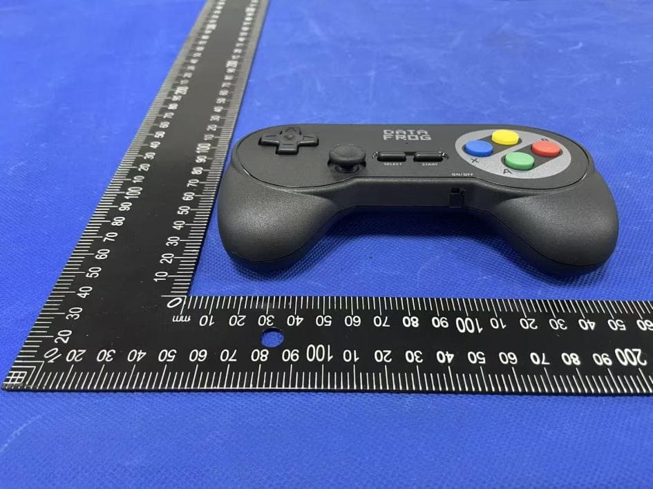 Wireless Dual Game Controllers - FCC ID 2A76W-PC07 - Shenzhen Ugame Electronic Co., Ltd. (5)