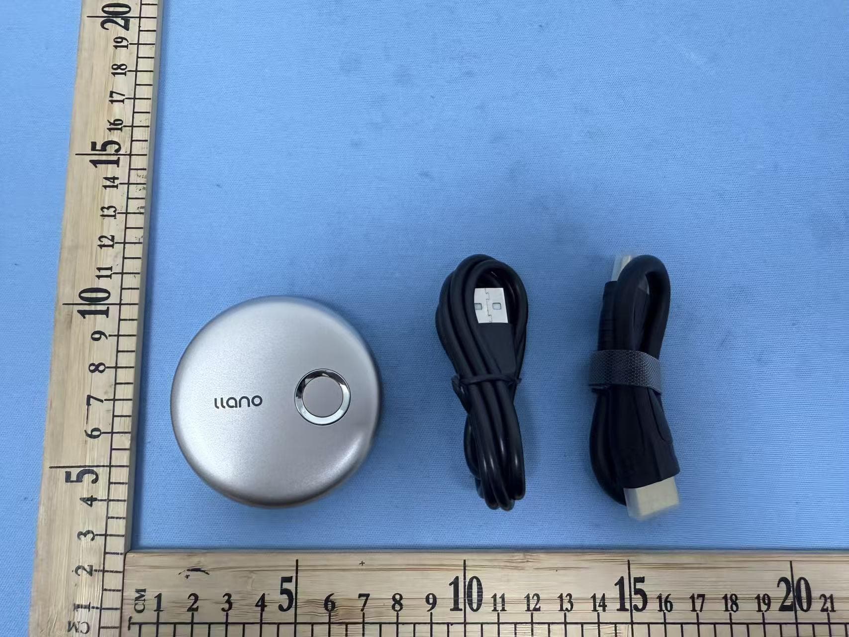 1080P WIRELESS SCREEN PROJECTOR - FCC ID 2A77D-T1 - Shenzhen Green Giant Energy Technology Development Co.,Ltd (3)
