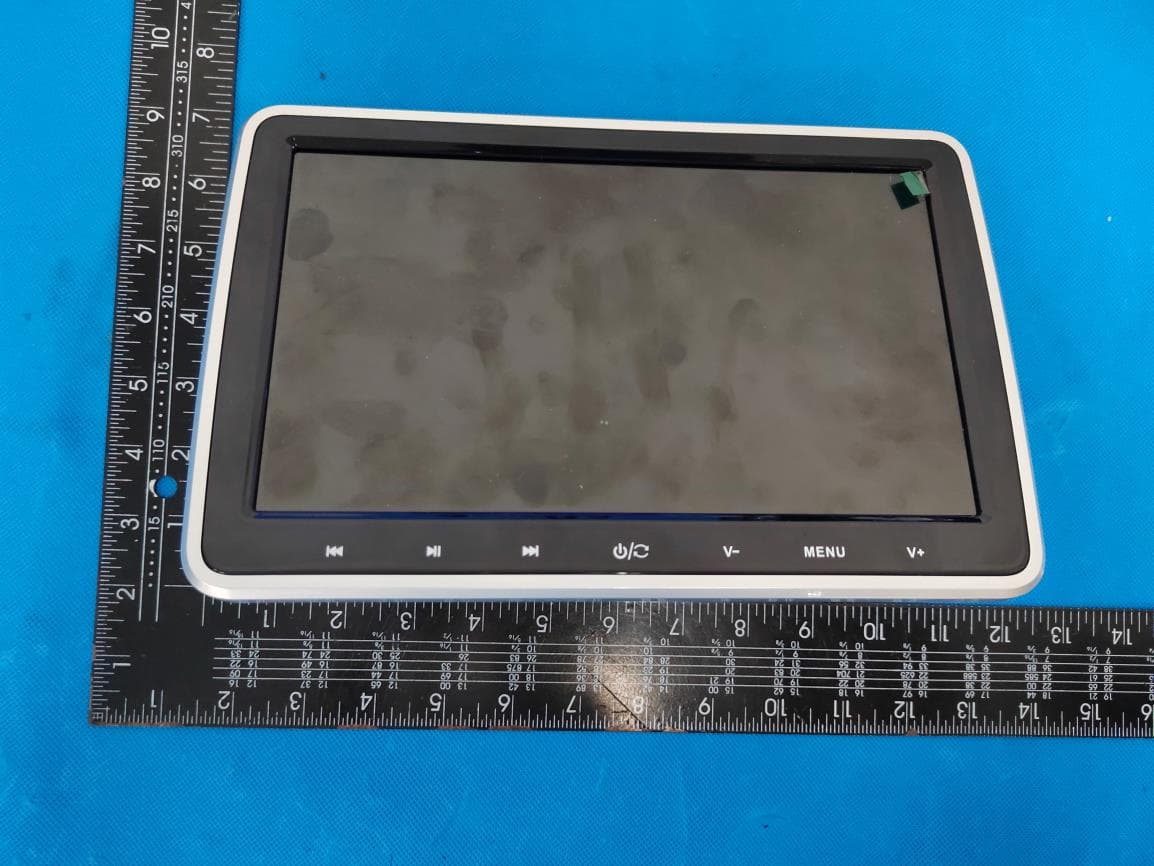 Portable car DVD player - FCC ID 2A7AFF-3020D - Shenzhen Jiuyang Video Electronic Technology Co., Ltd (4)