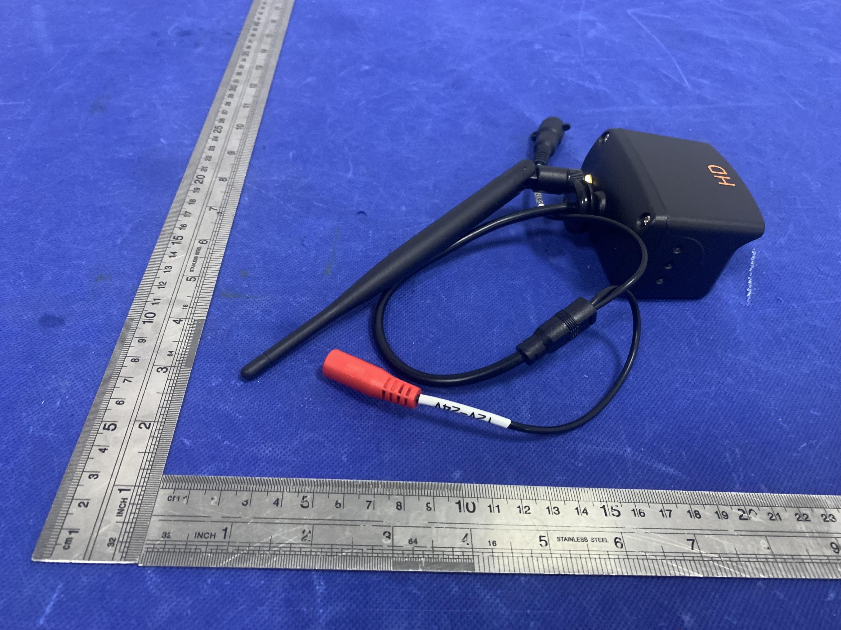 2.4G Digital wireless rv backup camera system - FCC ID 2A7DW-T-DW7150HR - TOPWELL INT'L ELECTRONICS CO.,LTD (5)