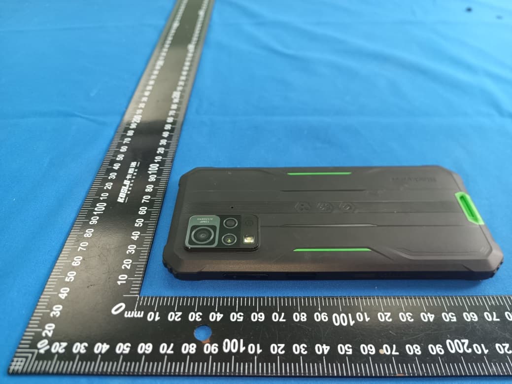 Mobile Phone - FCC ID 2A7DX-BV4800-32 - DOKE COMMUNICATION (HK) LIMITED (4)