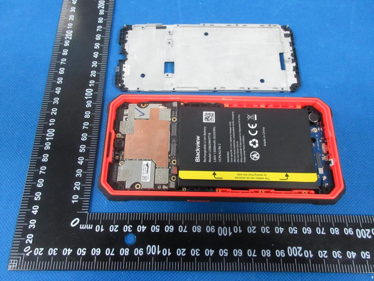 Mobile Phone - FCC ID 2A7DX-BV6200 - DOKE COMMUNICATION (HK) LIMITED (4)