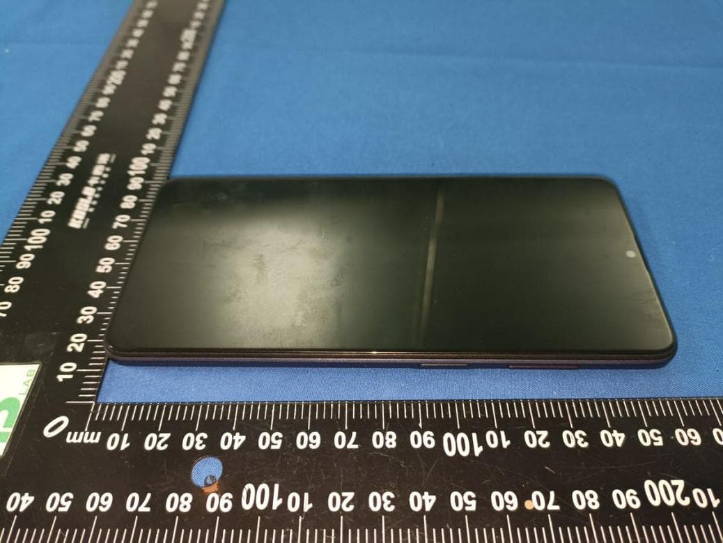 Smart phone - FCC ID 2A7DX-C30 - DOKE COMMUNICATION (HK) LIMITED (3)