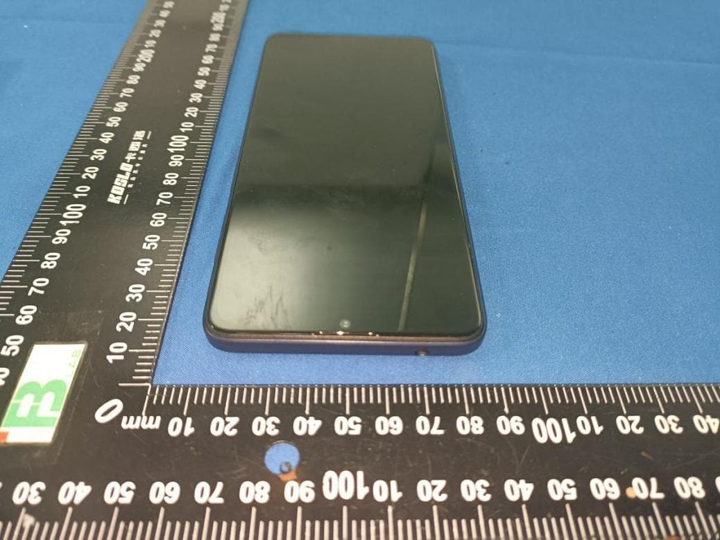 Smart phone - FCC ID 2A7DX-C30 - DOKE COMMUNICATION (HK) LIMITED