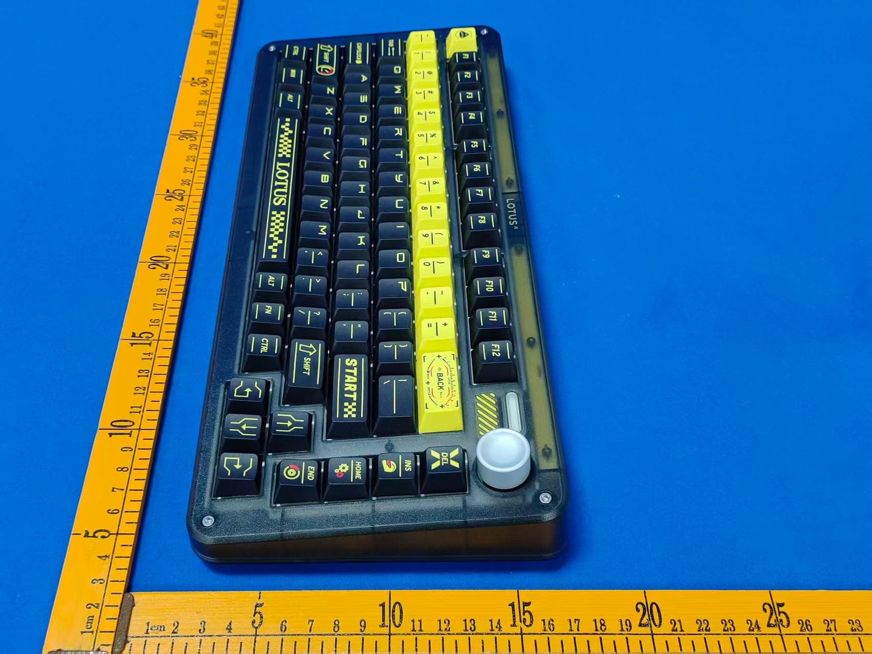 Mechanical Keyboard - FCC ID 2A7G9-ZX75-YB - Shenzhen Silver Storm Technology Co., Ltd. (4)