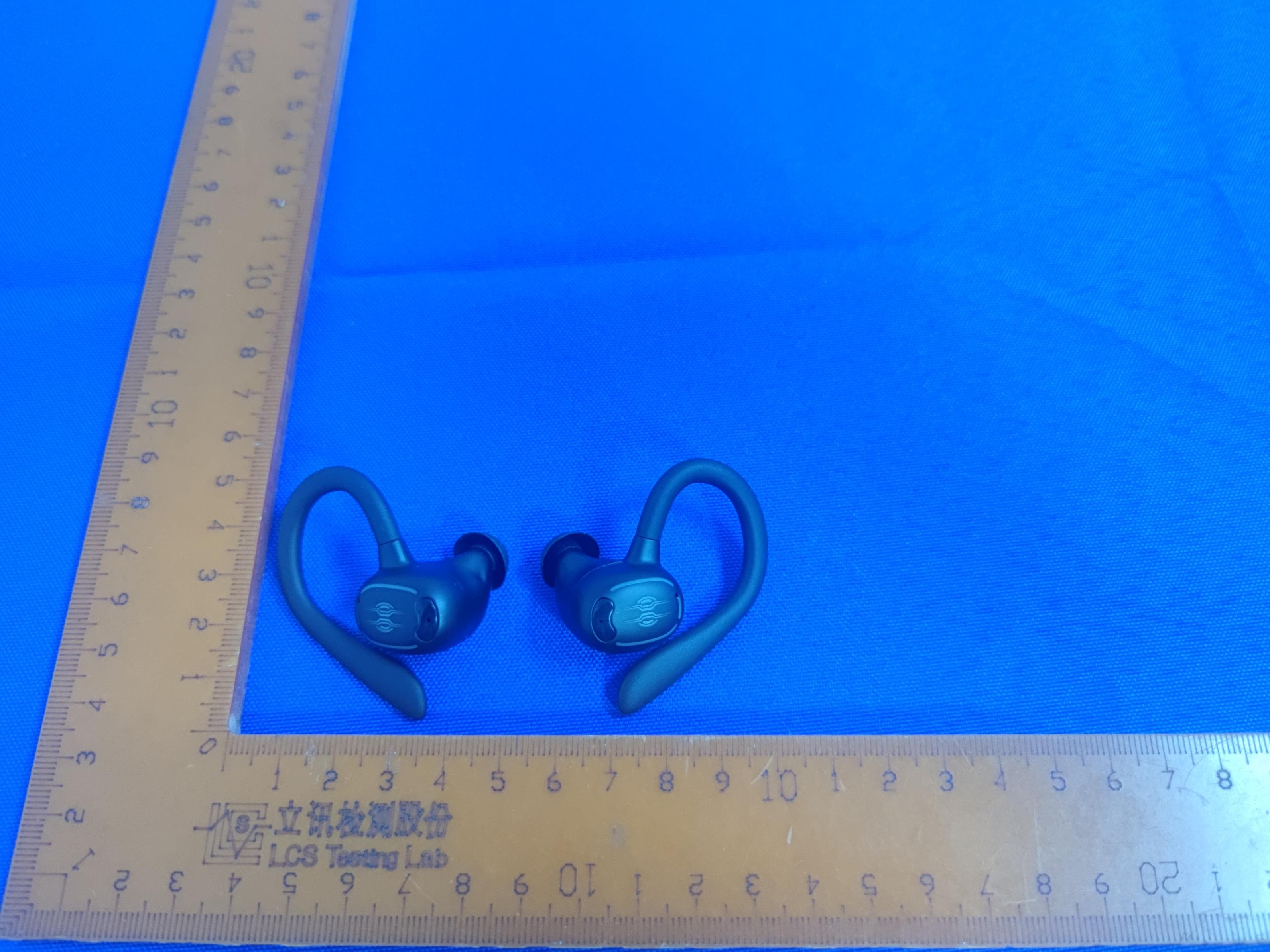Mirror bean headphones - FCC ID 2A7GB-S16 - Shenzhen Jiechen Technology Co. LTD (3)