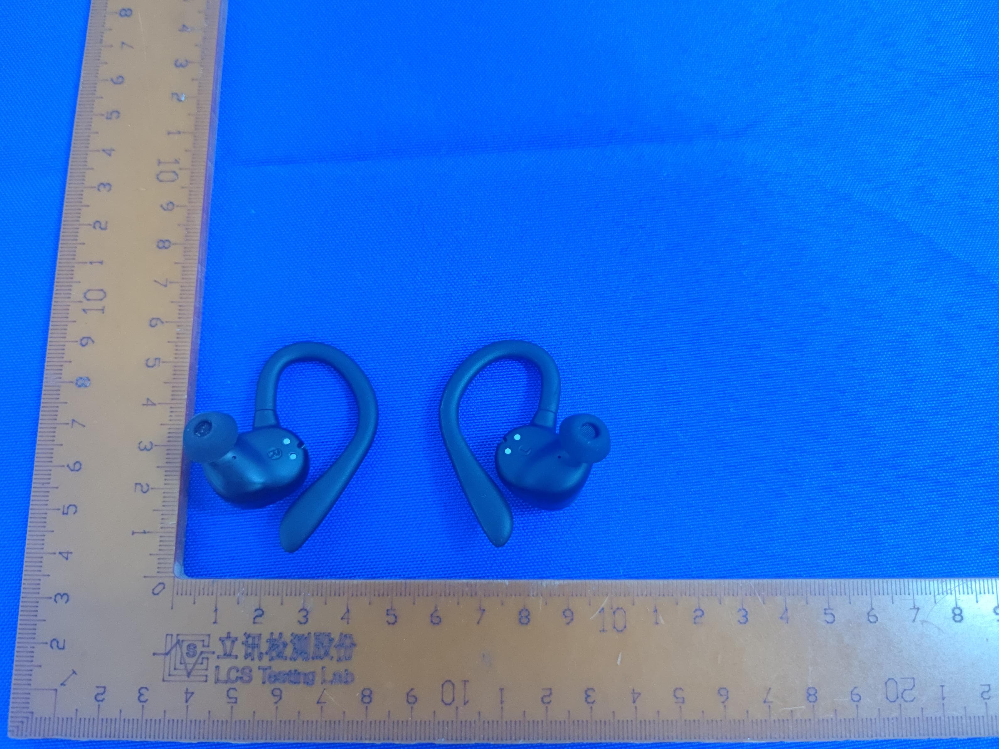 Mirror bean headphones - FCC ID 2A7GB-S16 - Shenzhen Jiechen Technology Co. LTD (2)