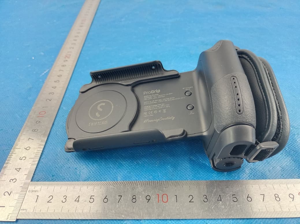 ProGrip - FCC ID 2A7IM-PG0001 - ShiftCam Limited (5)