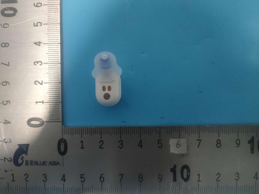 Sound amplifier - FCC ID 2A7JZ-001 - Xiamen Vienatone Medical Technology Co., Ltd. (4)