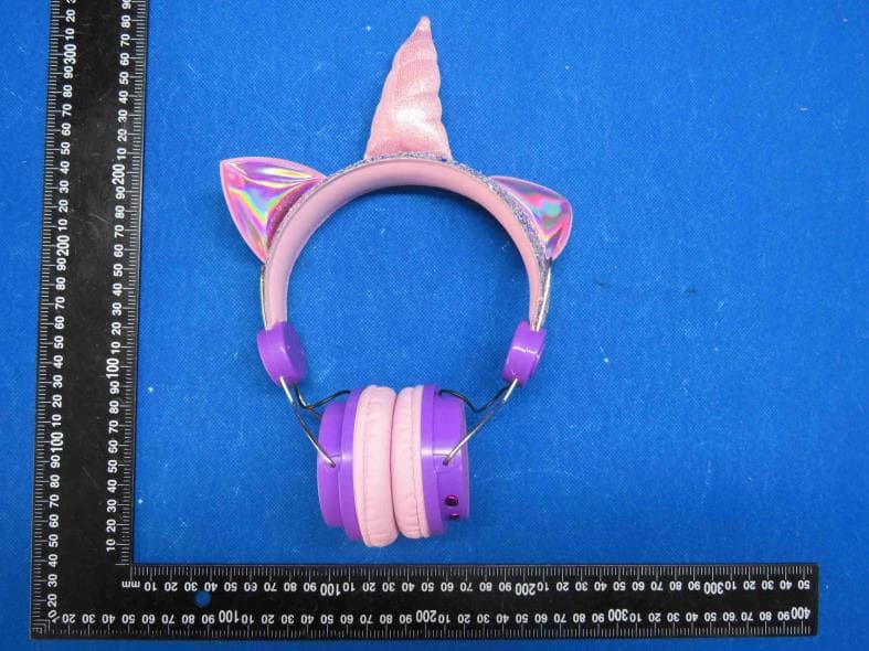 Wireless Headphone - FCC ID 2A7ON-BTL - Dongguan Qizhou electronic company (2)