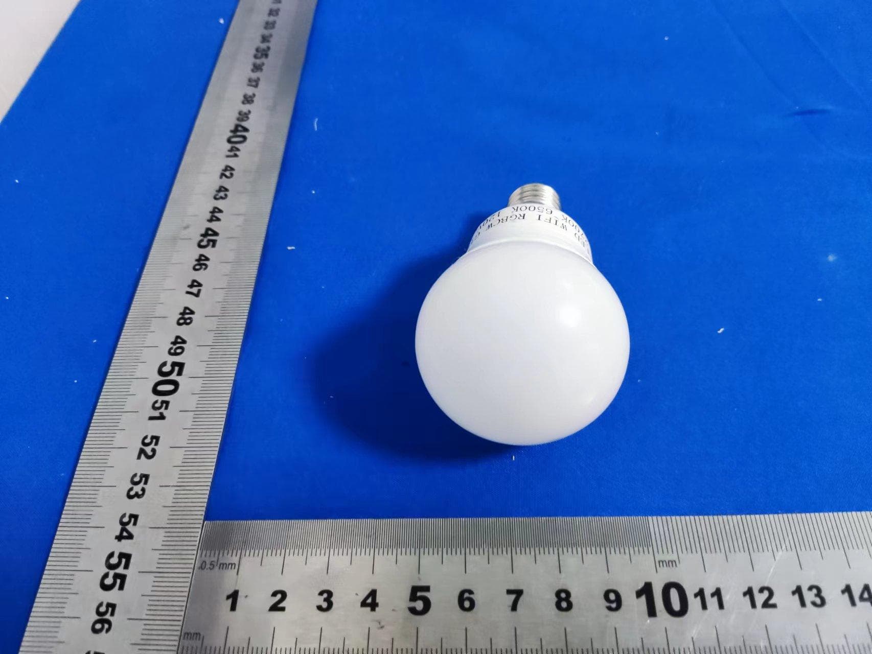 G14 E17 Smart LED Bulb - FCC ID 2A7PH-G14E17WIFI - Wuxi Jijie metal products Co., Ltd (2)