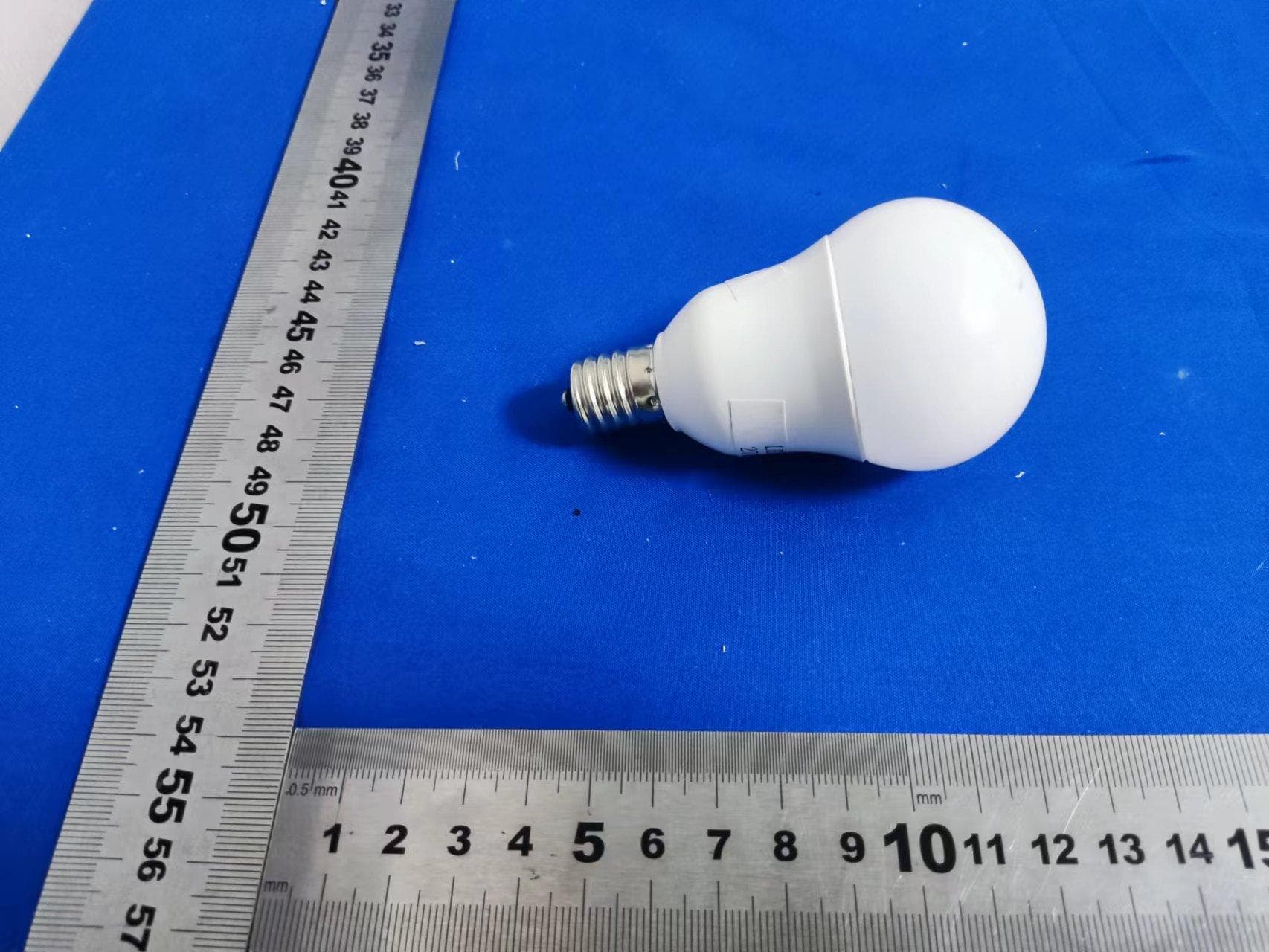 G14 E17 Smart LED Bulb - FCC ID 2A7PH-G14E17WIFI - Wuxi Jijie metal products Co., Ltd