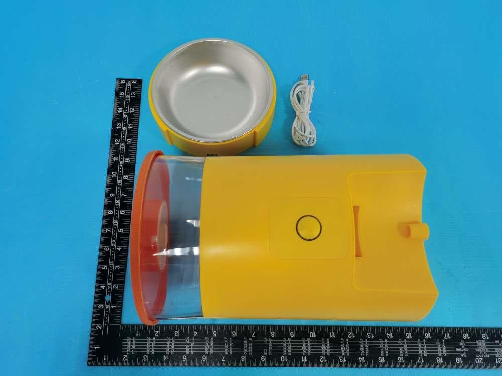 Pakeway Automatic Pet Feeder - FCC ID 2A7QC-PKY - PaiKeWei(ShangHai)Import and Export Trade Co., Ltd (3)