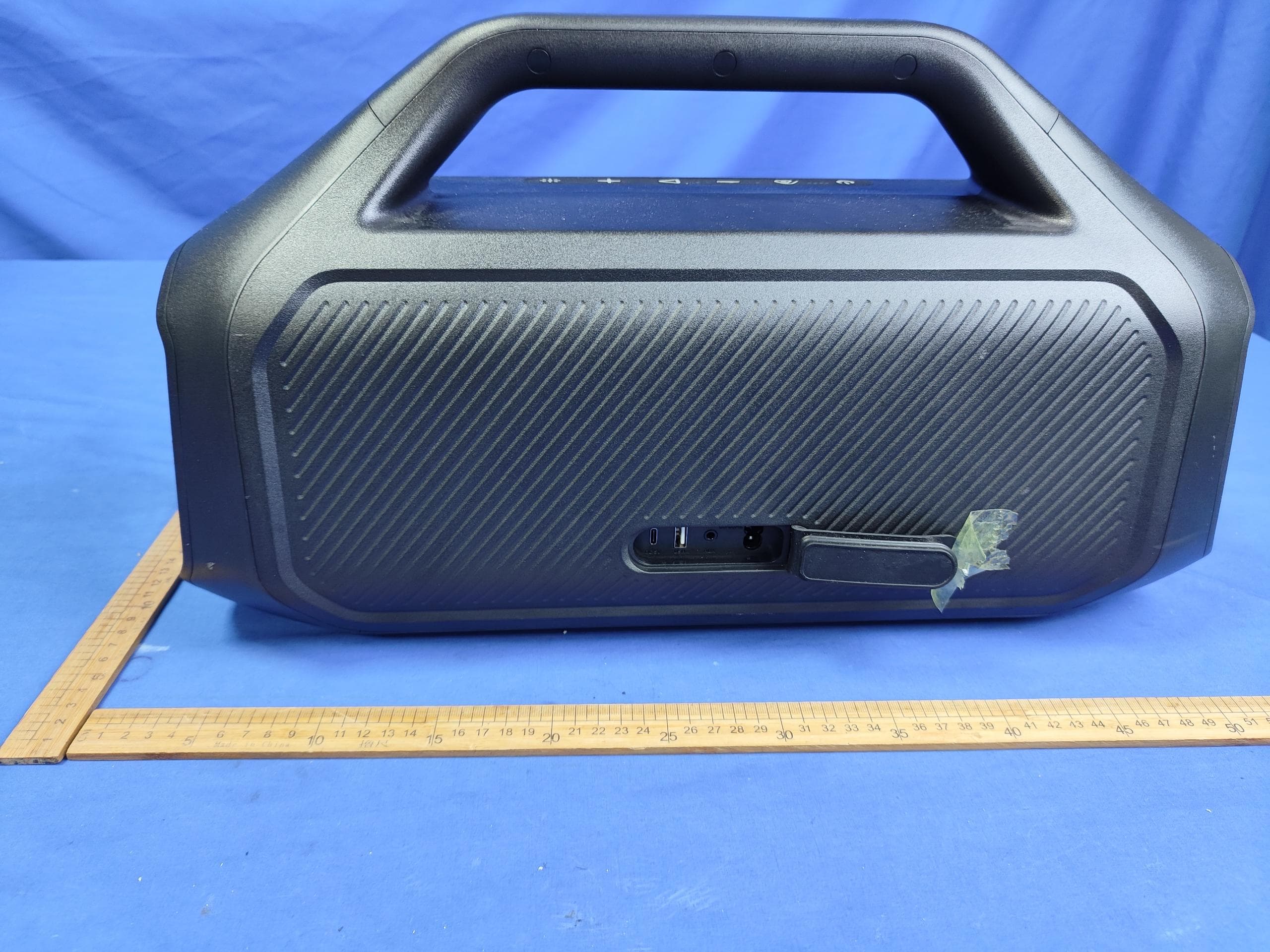 PORTABLE BLUETOOTH SPEAKER - FCC ID 2A7R5-LOUD-MAX - DB RESEARCH L.L.P (3)
