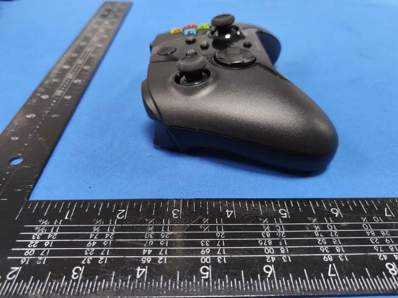 Wireless Gaming Accessory Controller - FCC ID 2A7V2-ALGWL001 - dongguanbeimeishiyetouziyouxiangongsi (2)