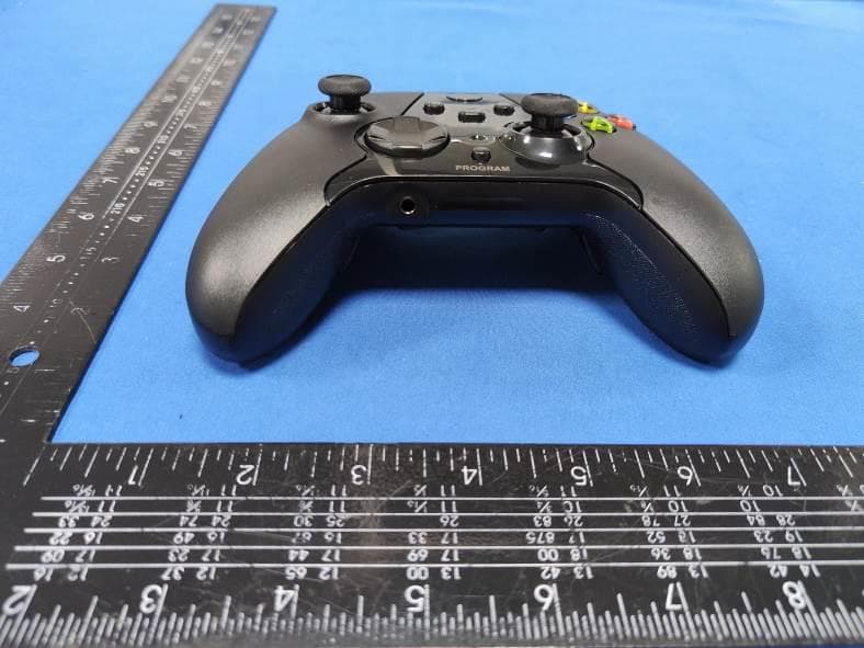 Wireless Gaming Accessory Controller - FCC ID 2A7V2-ALGWL001 - dongguanbeimeishiyetouziyouxiangongsi (3)