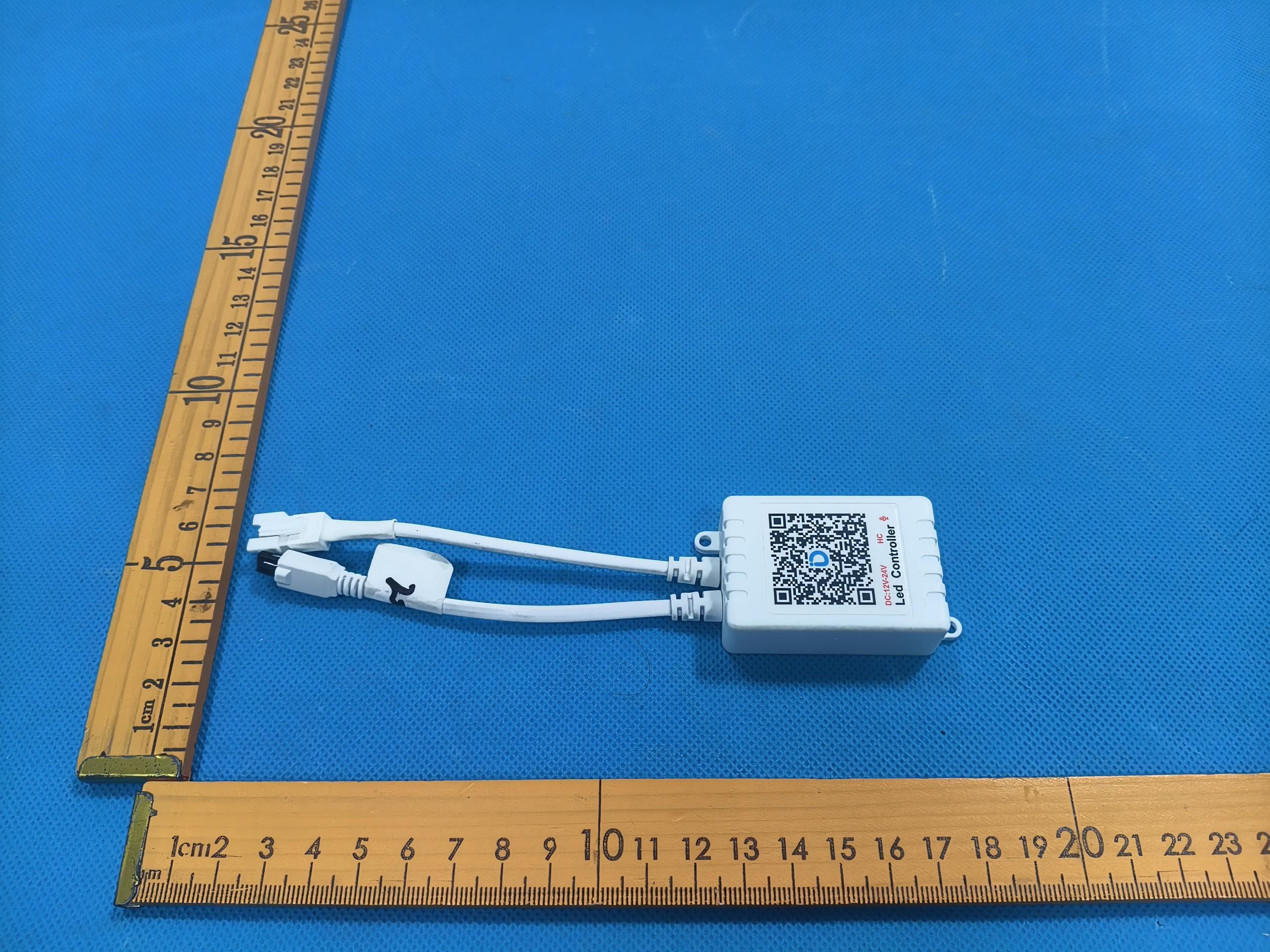 Strip light - FCC ID 2A7WU-D32133A - SHENZHEN DAYBETTER OPTO-ELECTRONICS CO.,LTD (4)