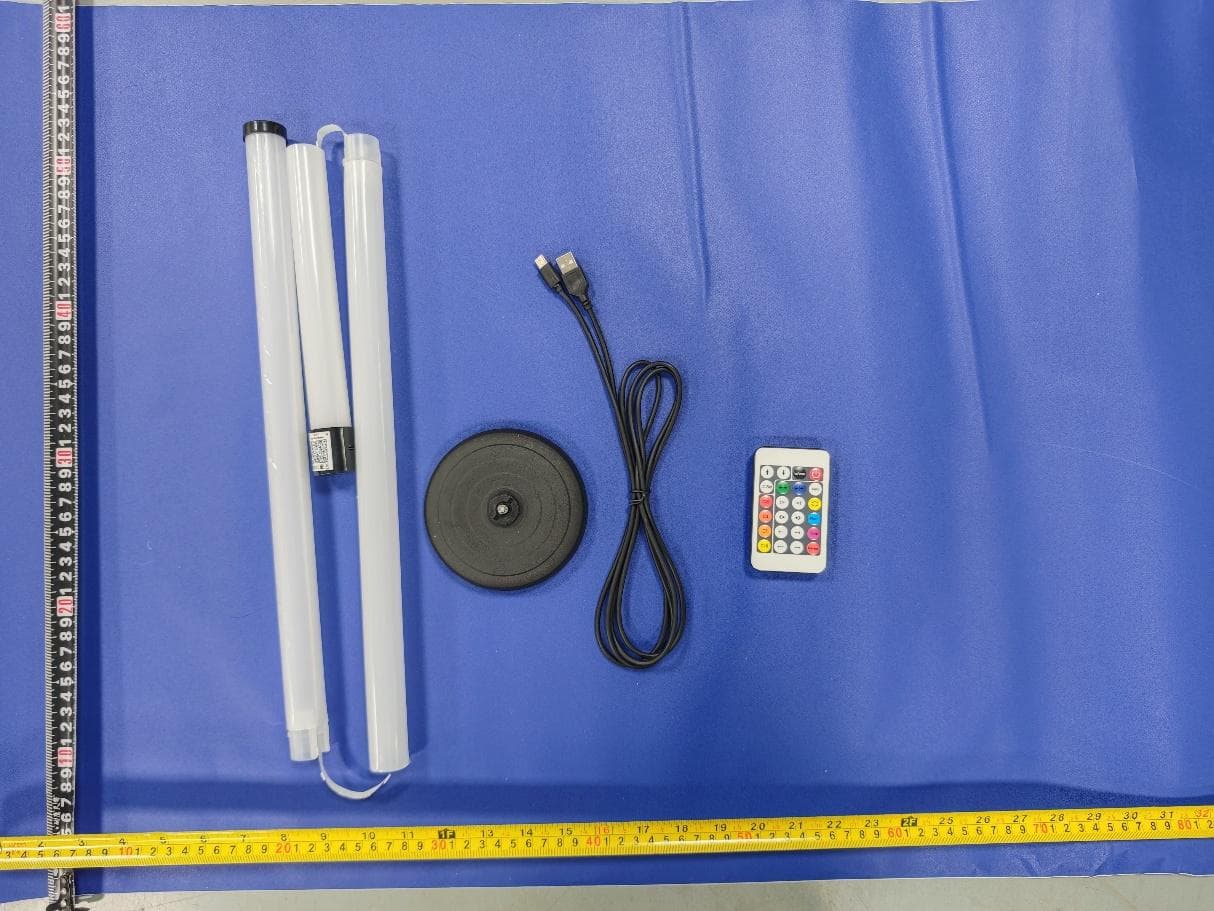 Floor Lamp - FCC ID 2A7WU-D43509A - SHENZHEN DAYBETTER OPTO-ELECTRONICS CO.,LTD (3)