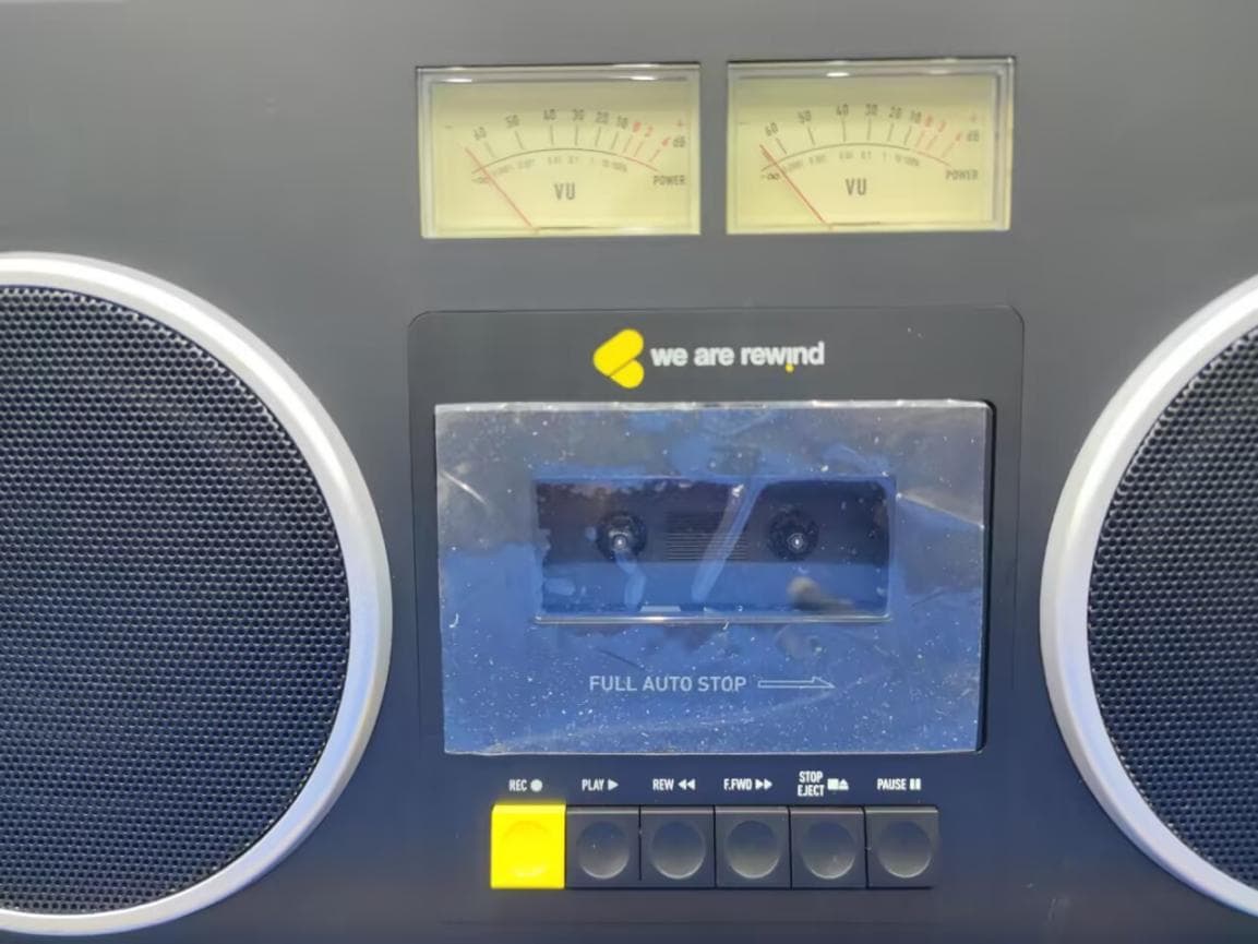 Cassette player and recorder - FCC ID 2A7XM-GB-001 - WE ARE REWIND (3)
