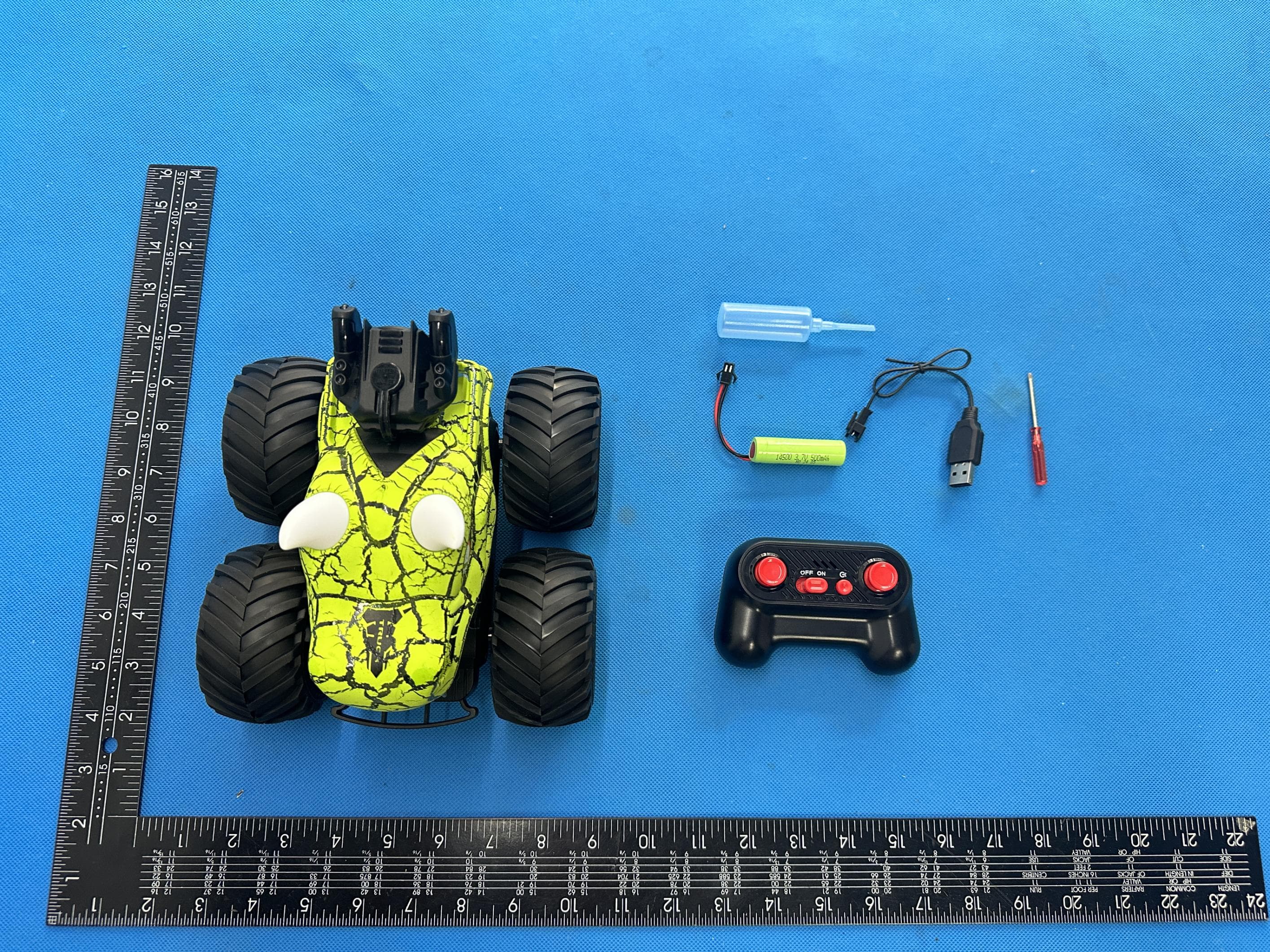 Dinosaur Remote Control Car - FCC ID 2A7YK-NWT130 - Hangzhou Shunyuan Export Co., Ltd.