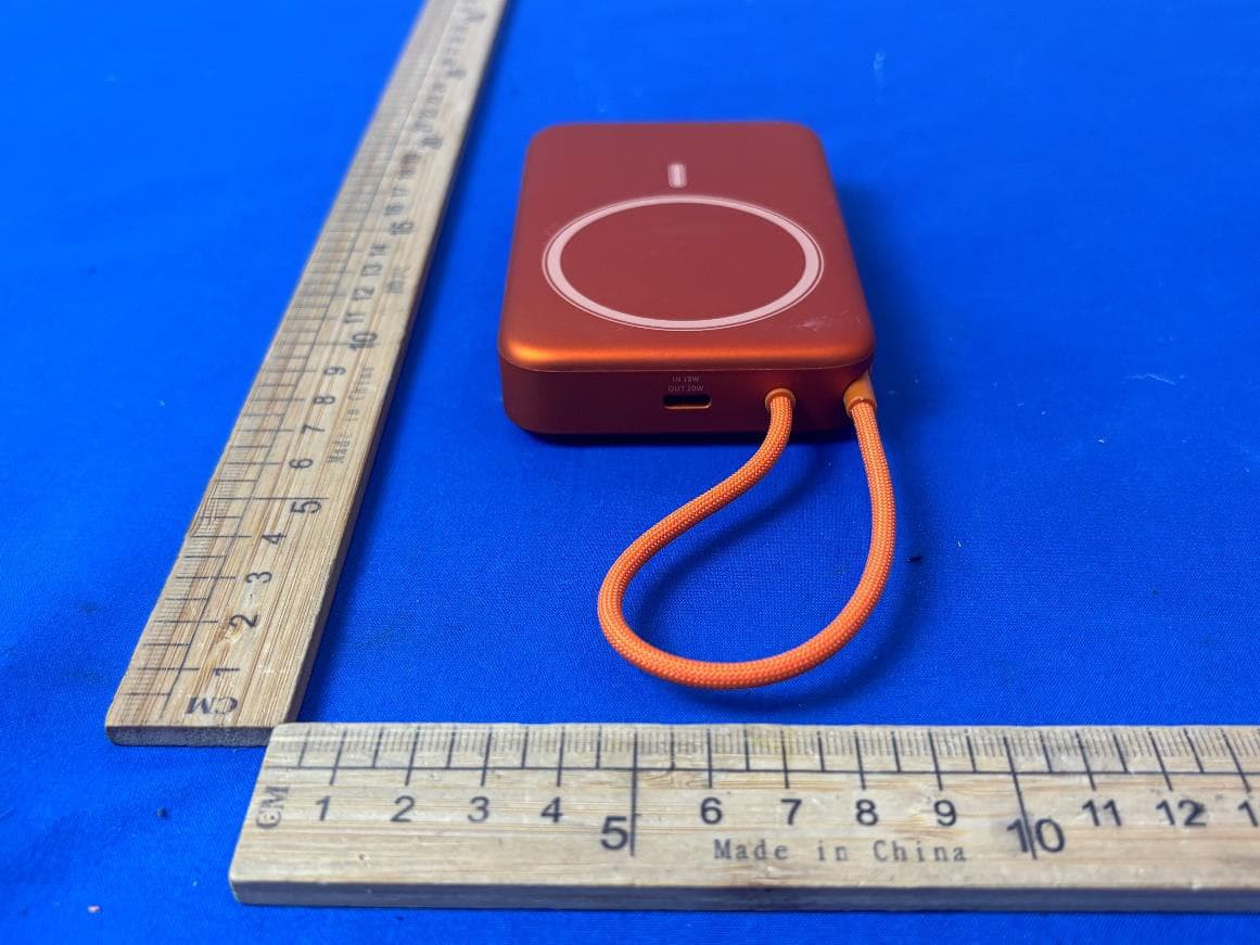 10000mAh Power Bank - FCC ID 2A7Z4-FKX - Ningbo Fulman Communication Technology Co., Ltd (5)