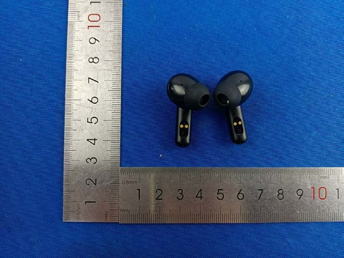 True Wireless Bluetooth Earbuds - FCC ID 2A7Z4-NBM - Ningbo Fulman Communication Technology Co., Ltd