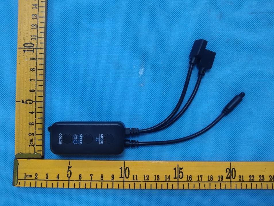 Desktop atmosphere light (WIFI ) - FCC ID 2A82I-DX2100302 - Dongguan DaXian Lighting Technology CO., LTD (3)