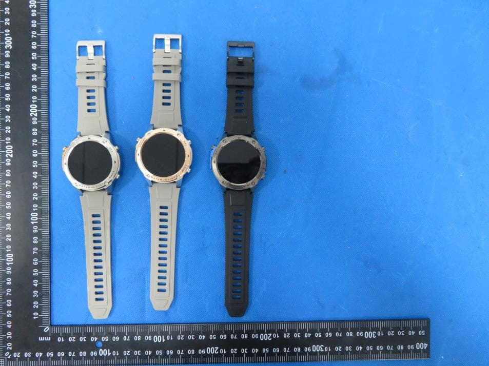 GPS SMART WATCH - FCC ID 2A837-DM56 - Shenzhen Domino Times Technology Co.,Ltd (2)