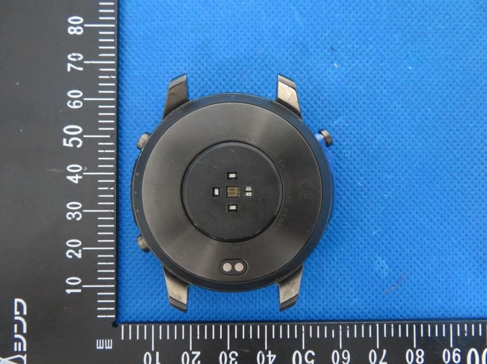 GPS SMART WATCH - FCC ID 2A837-DM56 - Shenzhen Domino Times Technology Co.,Ltd (3)