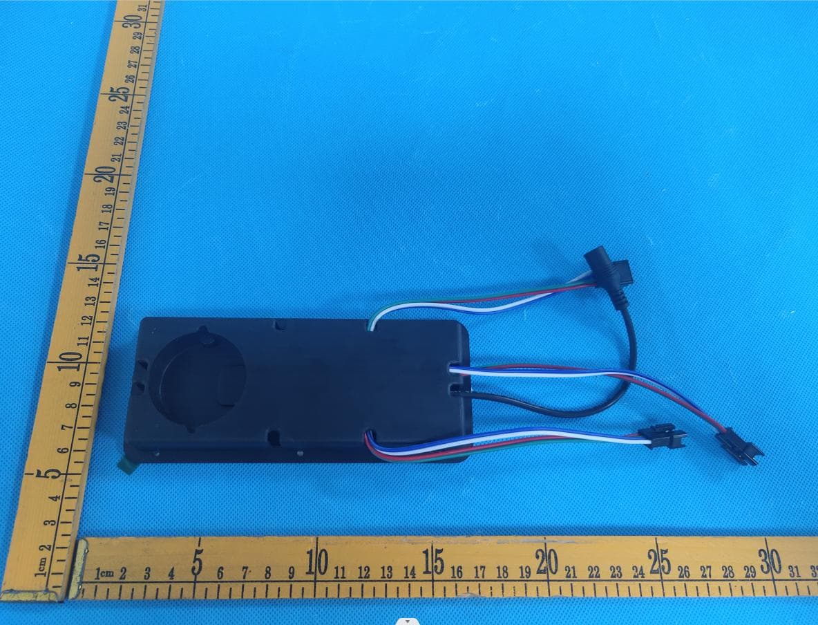 Smart wireless charging case with 24-color light adjustment - FCC ID 2A855-QHA8 - Shenzhen xu xing technology co., LTD (3)