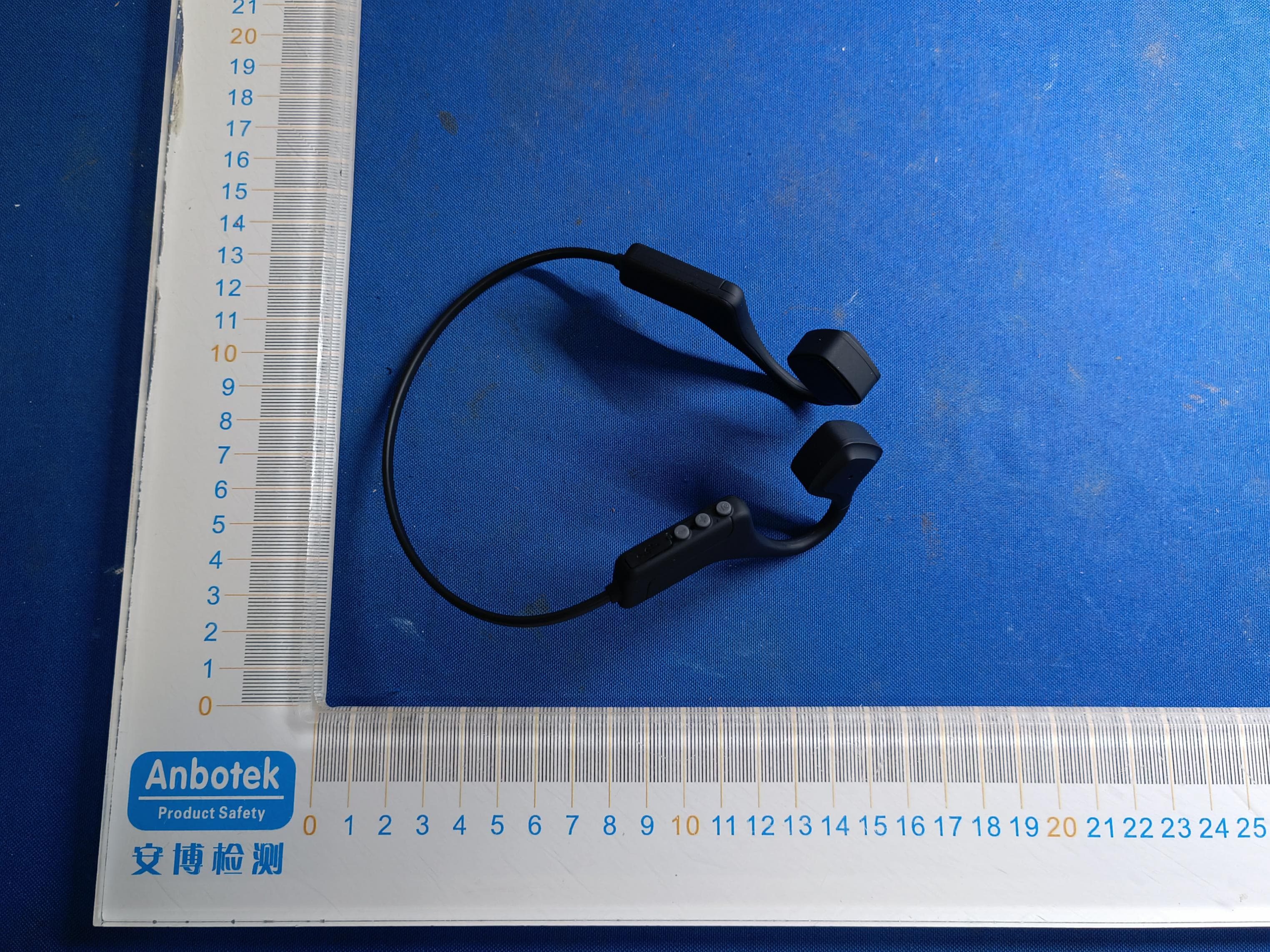 Bone Conduction Headphones - FCC ID 2A863-REGULAR - ShenZhen YuYuanTong Technology Co.,Ltd (2)