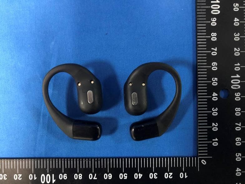 AI Wireless Earbuds - FCC ID 2A863-YW07 - ShenZhen YuYuanTong Technology Co.,Ltd (2)