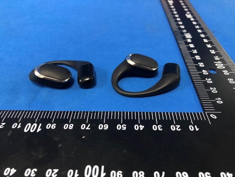 AI Wireless Earbuds - FCC ID 2A863-YW07 - ShenZhen YuYuanTong Technology Co.,Ltd (4)