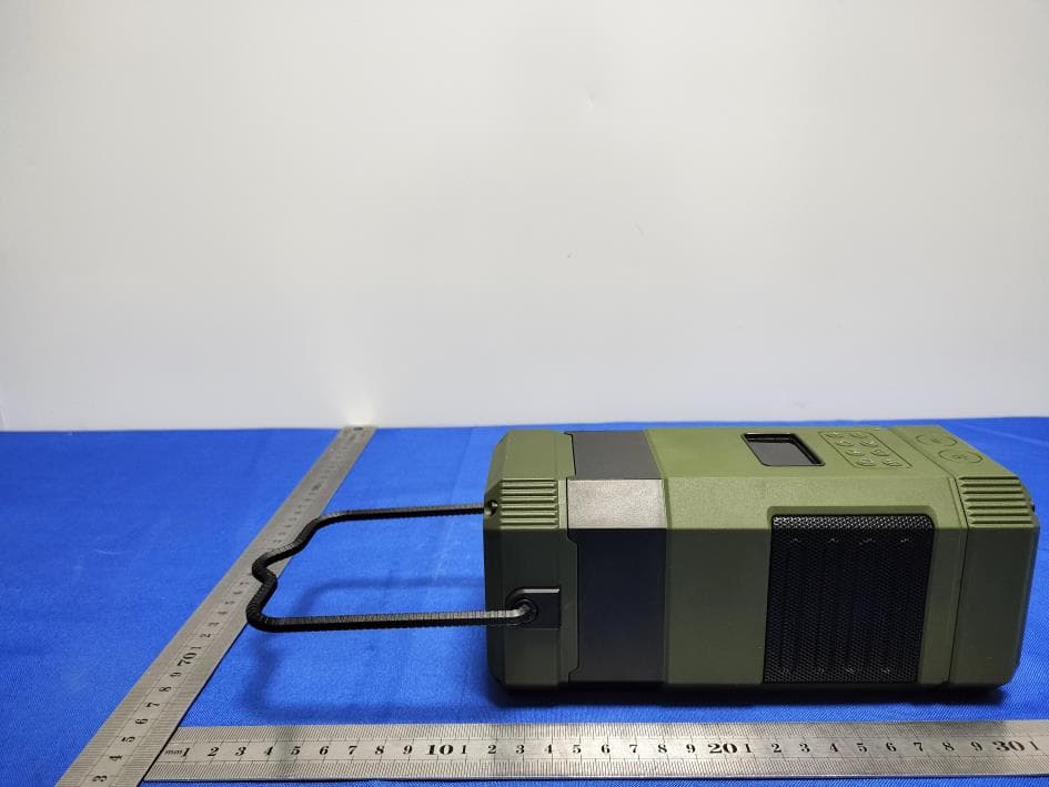Multifunctional camping lantern - FCC ID 2A86H-DF585 - Jiayin Nuoxin (Shenzhen) Technology Co., Ltd. (5)