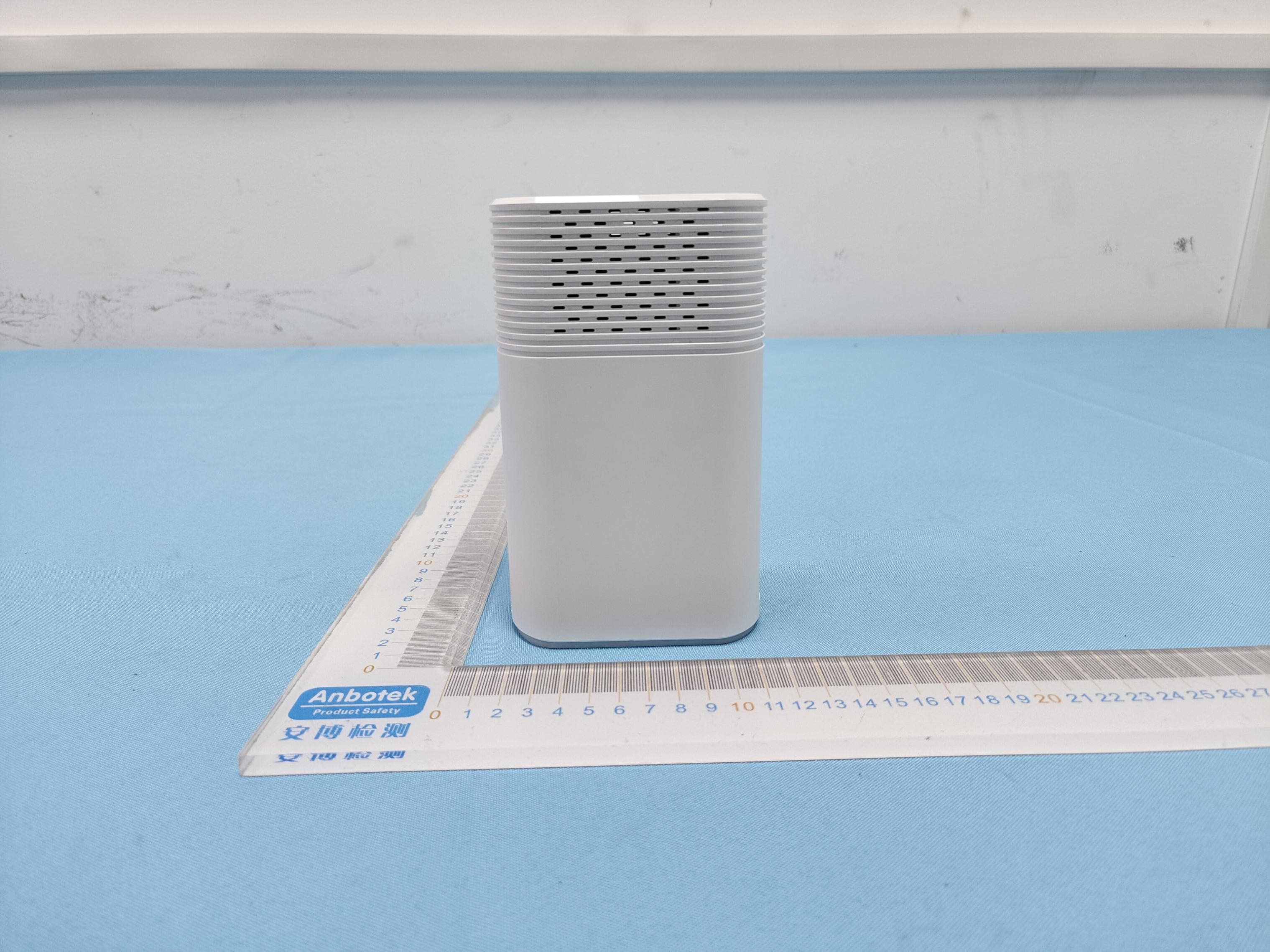8 CH Wi-Fi Network Video Recorder - FCC ID 2A86W-N1 - Shenzhen Raycloud Technology Co.,Ltd