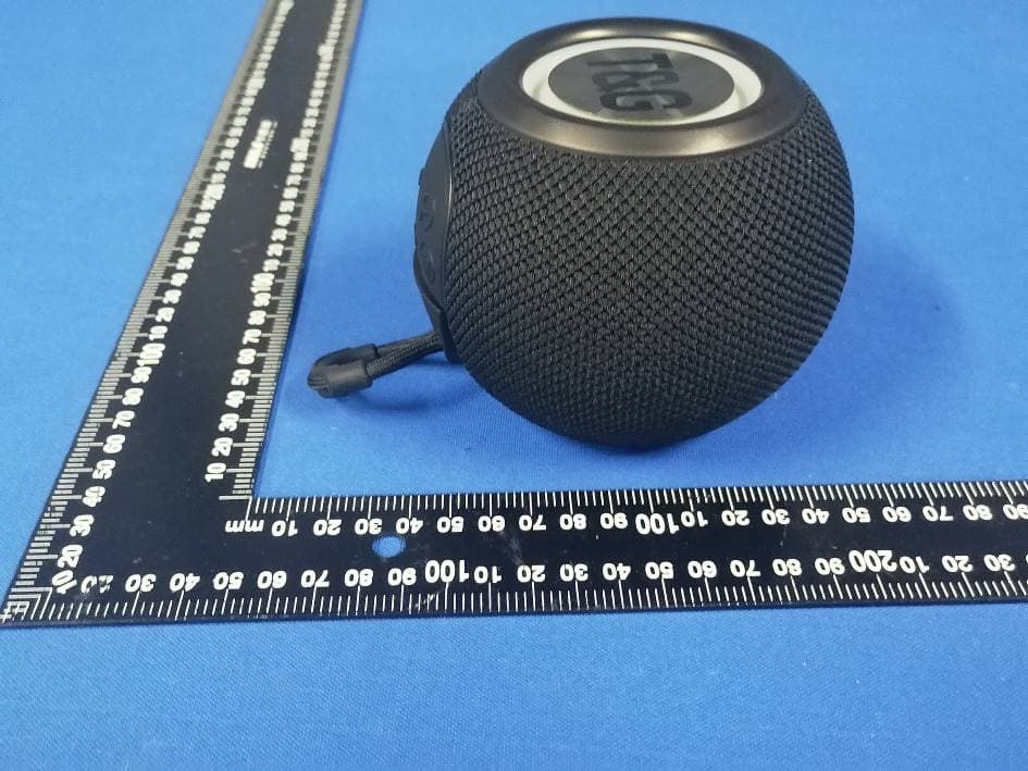 Portable Wireless Speaker,Bluetooth Speaker - FCC ID 2A86Y-TG-337 - Shenzhen chengtai electronic and technology co.,LTD (3)
