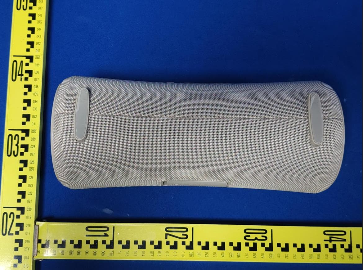 Bluetooth speaker - FCC ID 2A86Y-TG-397 - Shenzhen chengtai electronic and technology co.,LTD (2)