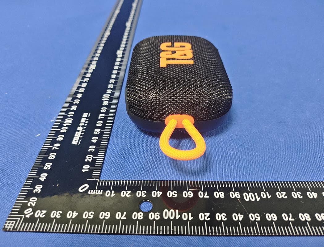 Bluetooth speaker - FCC ID 2A86Y-TG-472 - Shenzhen chengtai electronic and technology co.,LTD (4)
