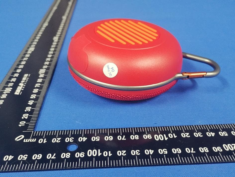 Portable Wireless Speaker,Bluetooth Speaker - FCC ID 2A86Y-TG648 - Shenzhen chengtai electronic and technology co.,LTD (4)