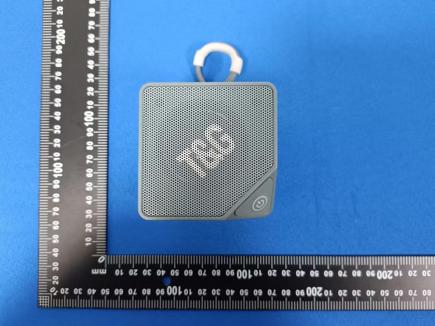 Bluetooth speaker - FCC ID 2A86Y-TG688 - Shenzhen chengtai electronic and technology co.,LTD (5)