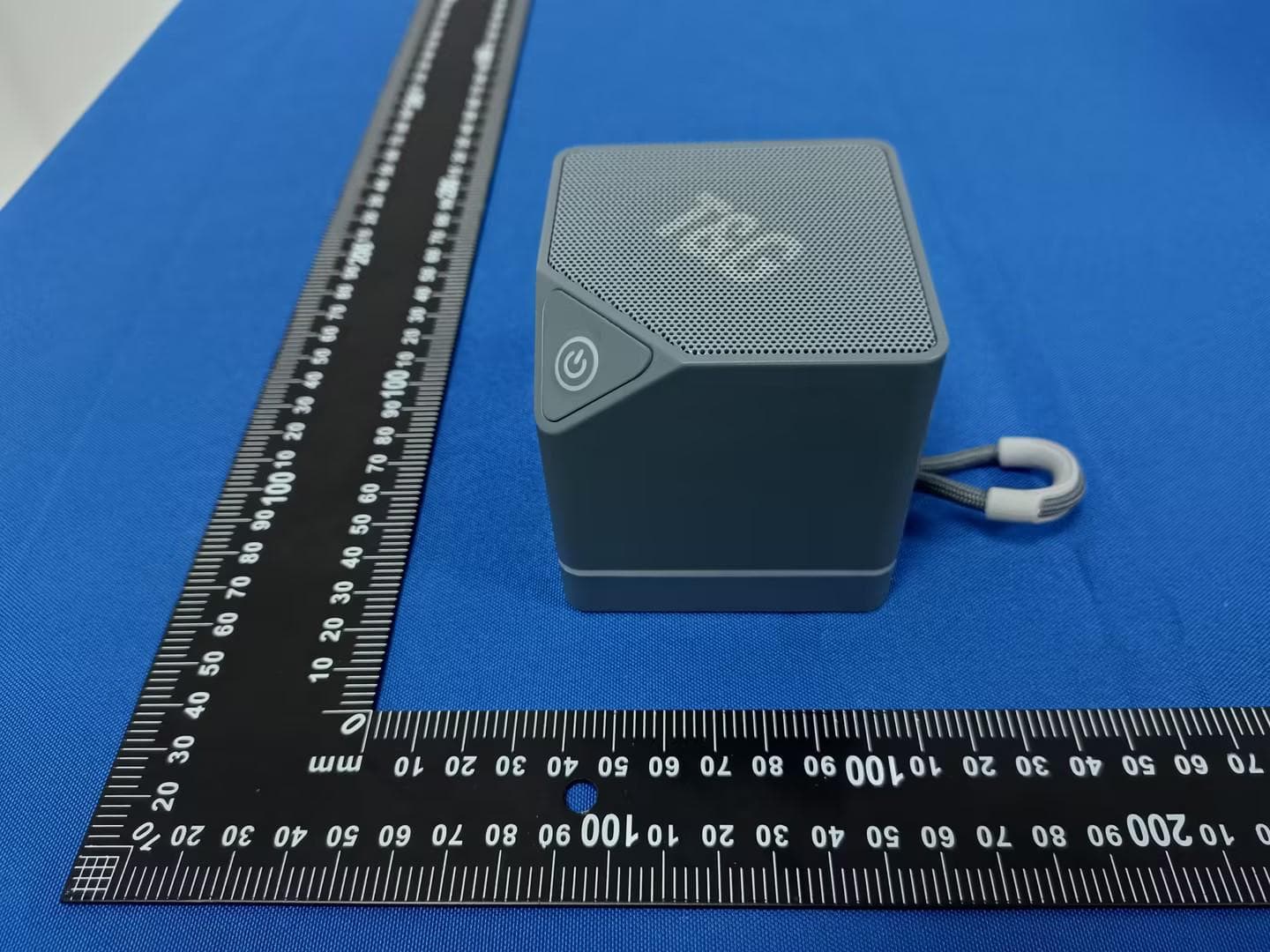 Bluetooth speaker - FCC ID 2A86Y-TG688 - Shenzhen chengtai electronic and technology co.,LTD (4)
